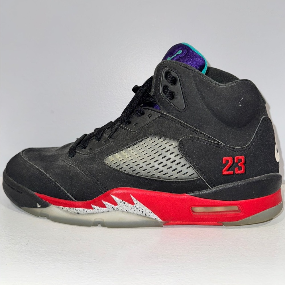 Authentic Air Jordan 5 Retro 'Top 3' size 10